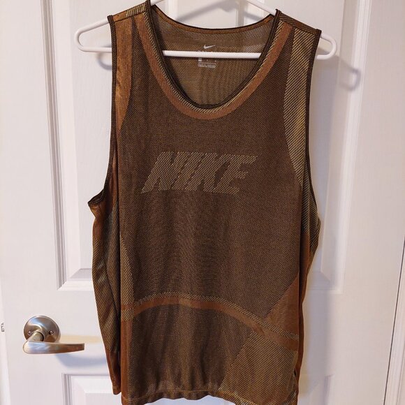 Nike Icon Clash Women's Training Tank, Women's L - Picture 2 of 8